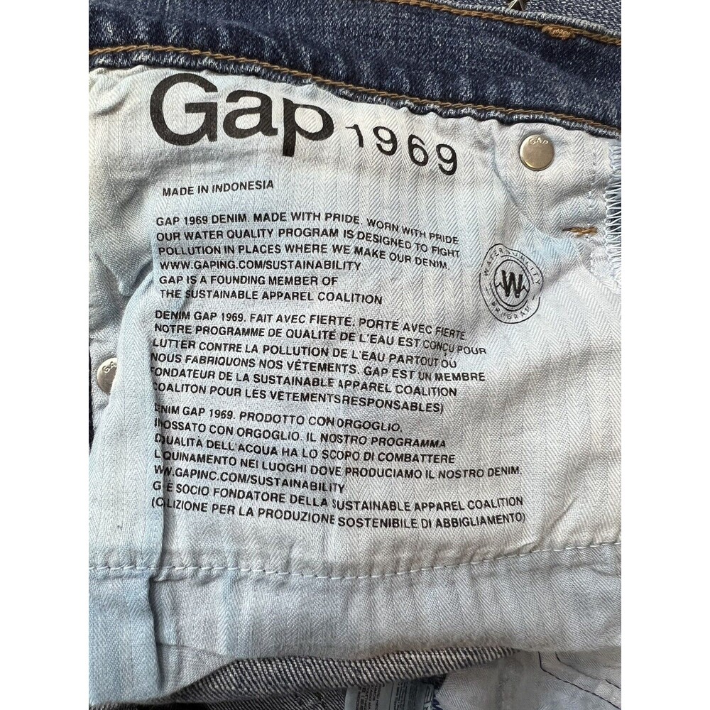 Gap Dark Wash Blue Denim Jeans Best Girlfriend Star Studded Size 32 - Picture 9 of 10
